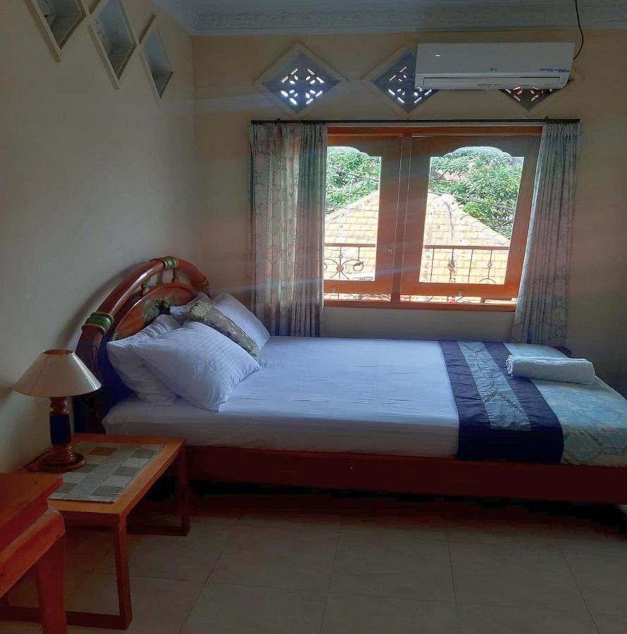 The Reinhold Guesthouse Bali Керобокан Экстерьер фото