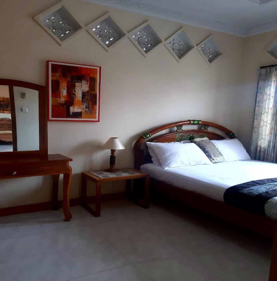 The Reinhold Guesthouse Bali Керобокан Экстерьер фото