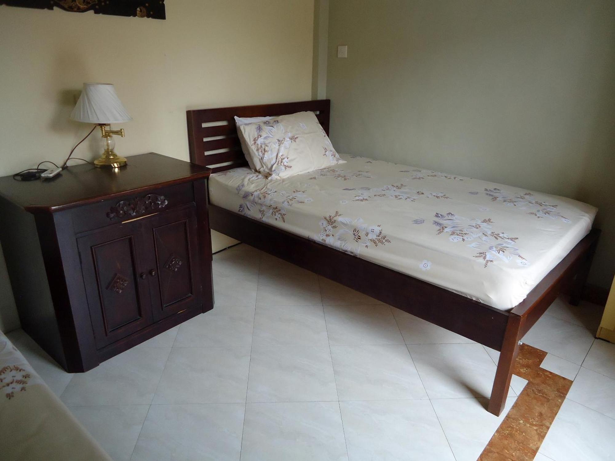 The Reinhold Guesthouse Bali Керобокан Экстерьер фото