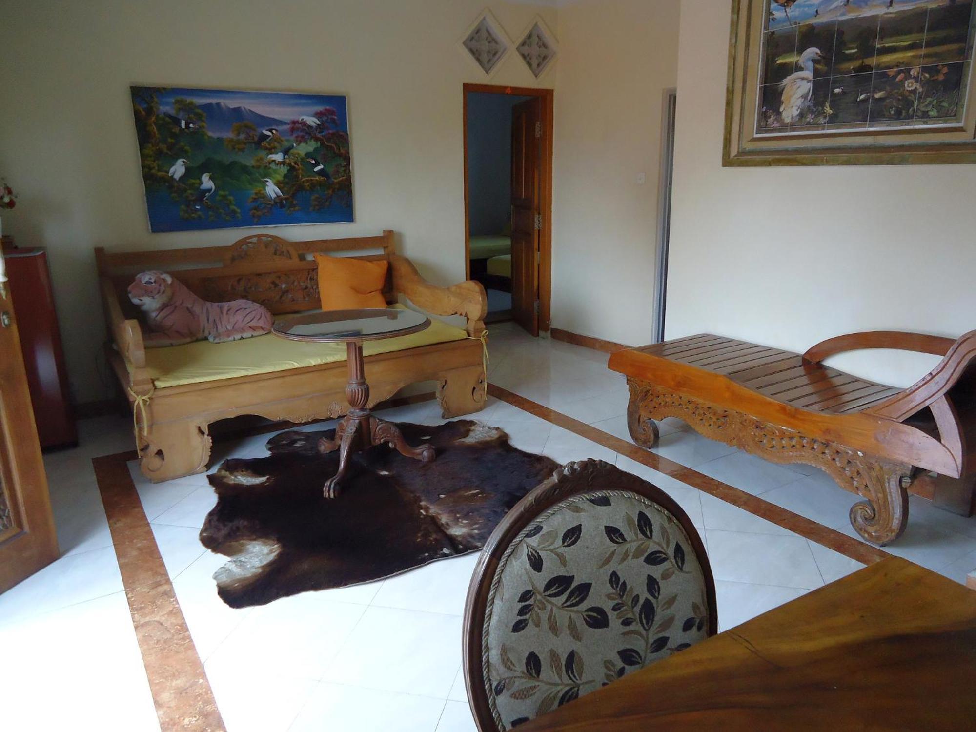 The Reinhold Guesthouse Bali Керобокан Экстерьер фото