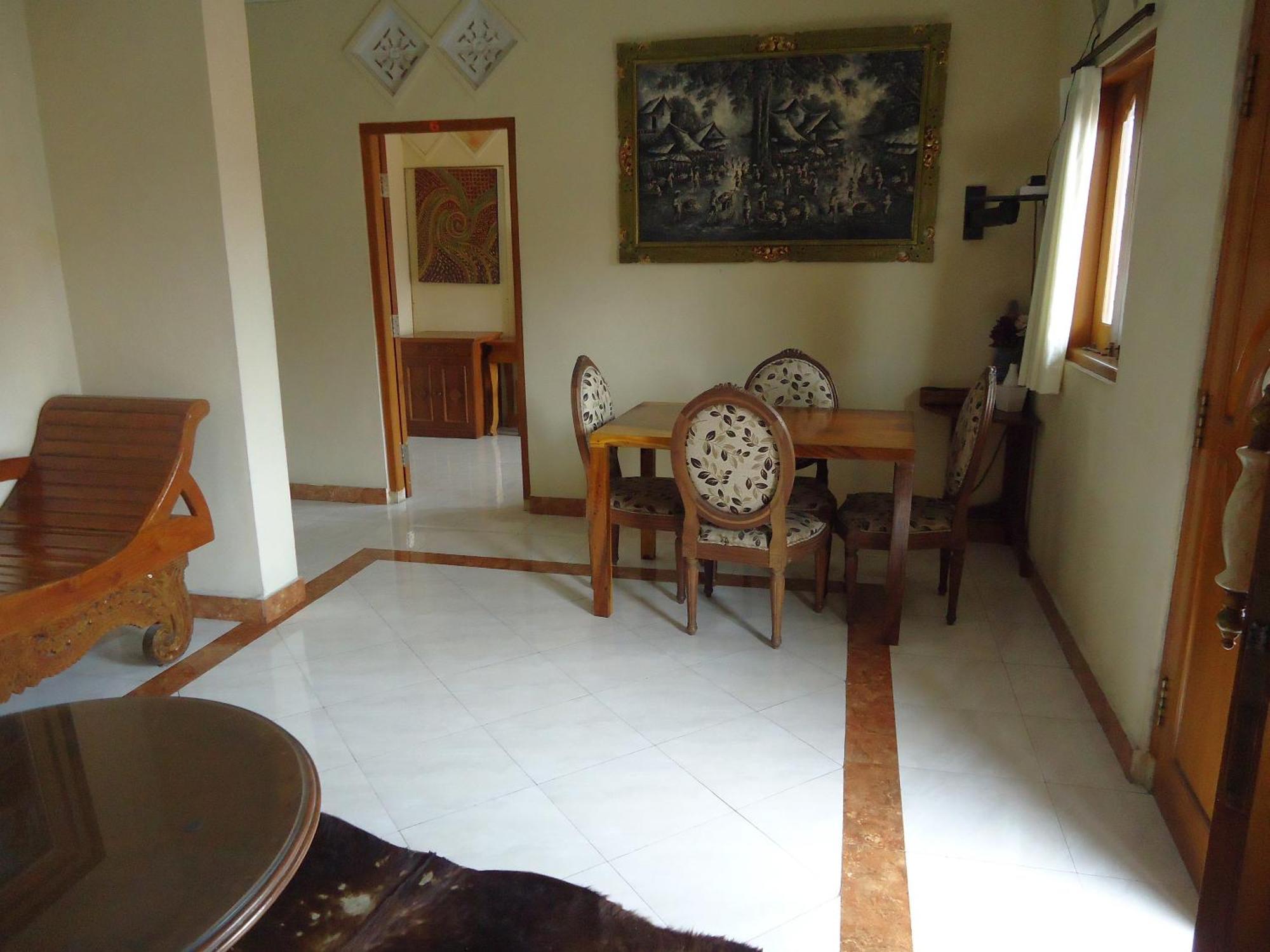 The Reinhold Guesthouse Bali Керобокан Экстерьер фото