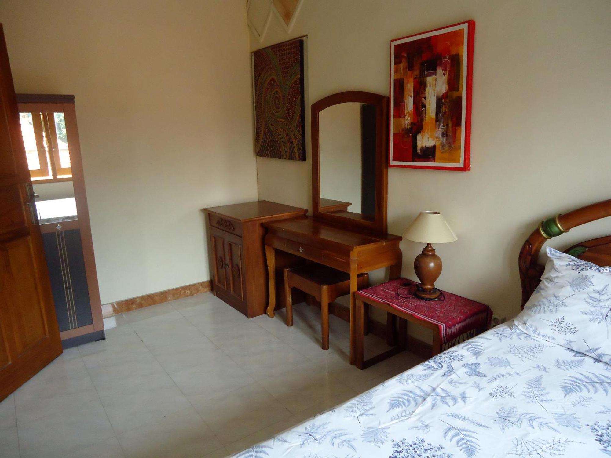 The Reinhold Guesthouse Bali Керобокан Экстерьер фото