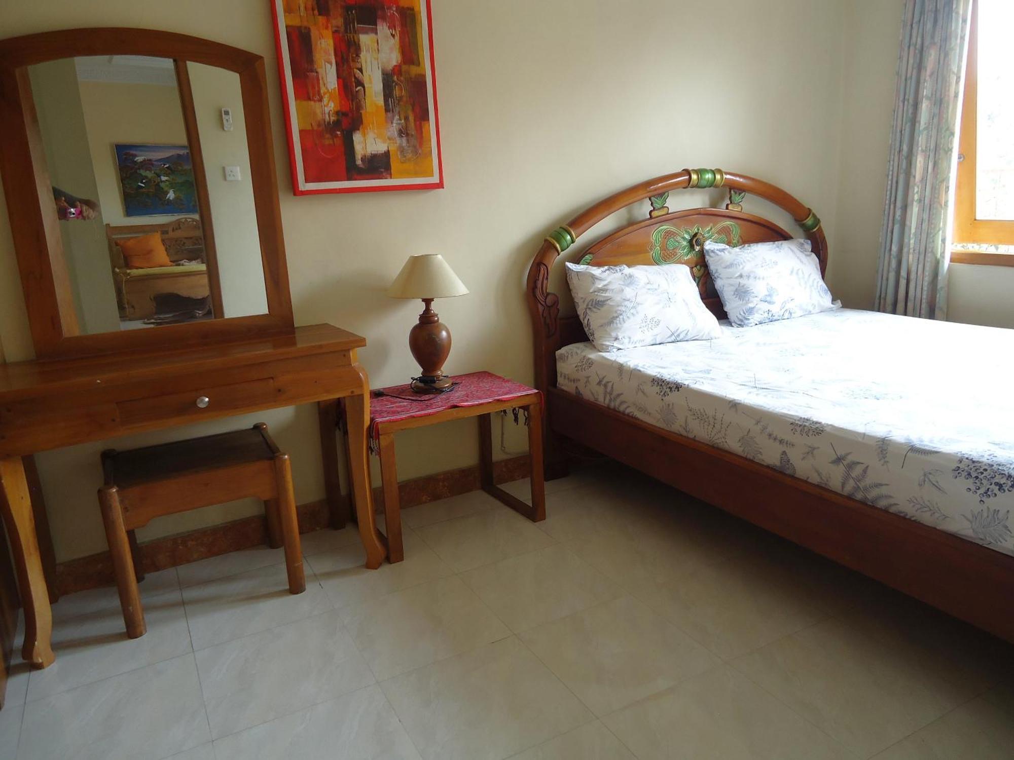 The Reinhold Guesthouse Bali Керобокан Экстерьер фото