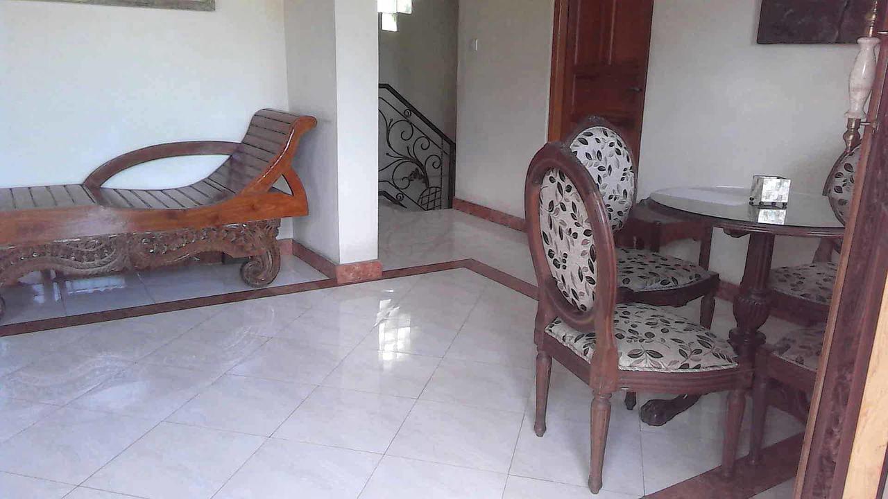 The Reinhold Guesthouse Bali Керобокан Экстерьер фото