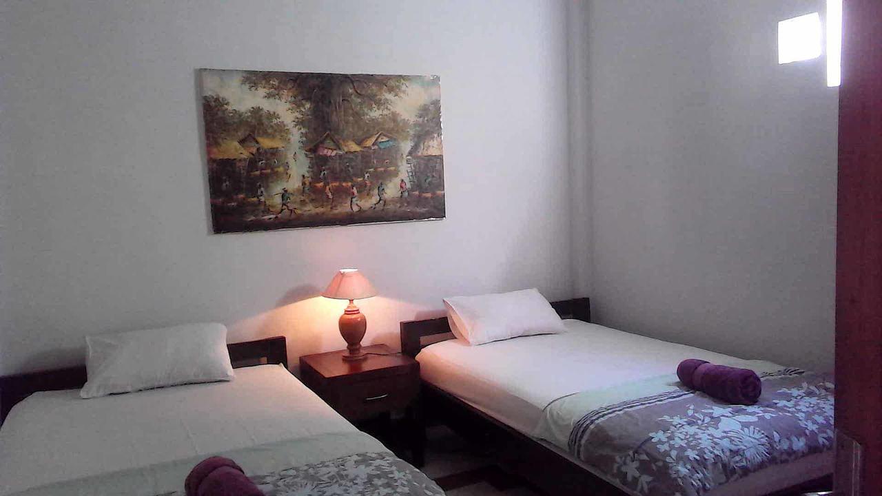The Reinhold Guesthouse Bali Керобокан Экстерьер фото